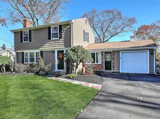 271 Abbott Run Valley Rd, Cumberland, RI 02864