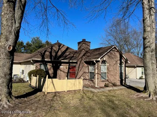 3234 Graystone Manor Pkwy, Louisville, KY 40241