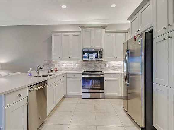 4th image of 11865 Five Waters Cir