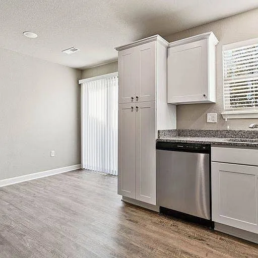 Traditions Townhomes — Photo 15