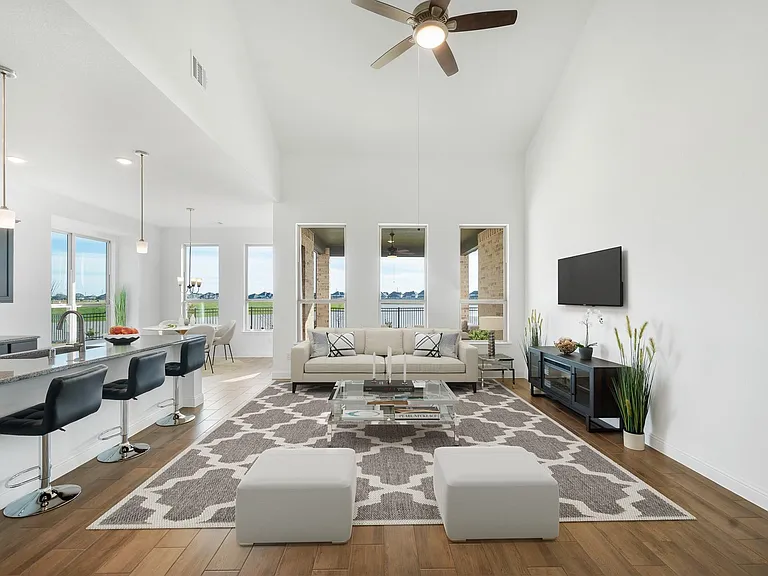 2060 Terra Rose Dr — Photo 10
