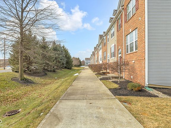 4th image of 14029 Wimbleton Way