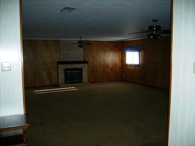 2nd image of 113 Leve St