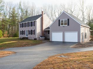 30 Whittier Dr, Fremont, NH 03044