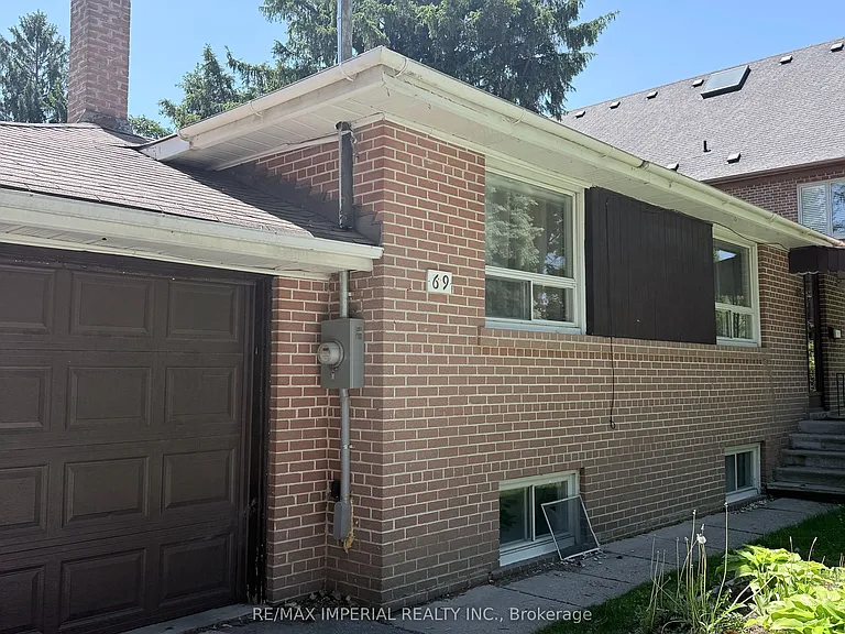 69 Edgar Ave #BASEMENT — Photo 2