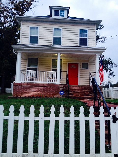 2nd image of 718 59th Ave