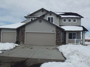 607 Thistle Dr, Spring Creek, NV 89815