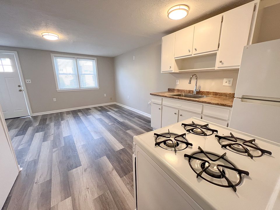 1st image of 25 Kinsley St #E