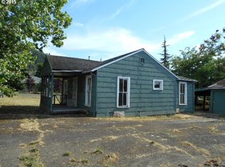 668 W Broccoli St, Roseburg, OR 97471