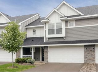 3275 Red Oak Trl, Hamel, MN 55340