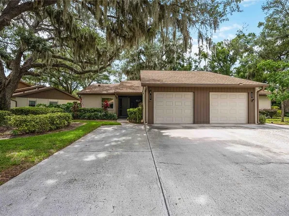 266 OAK HILL DRIVE #34, SARASOTA, FL 34232