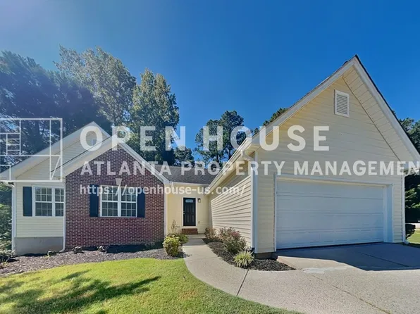 365 Telford Dr, Sugar Hill, GA 30518