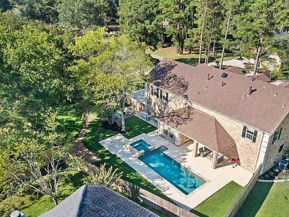 5th image of 172 Bent Tree Ln