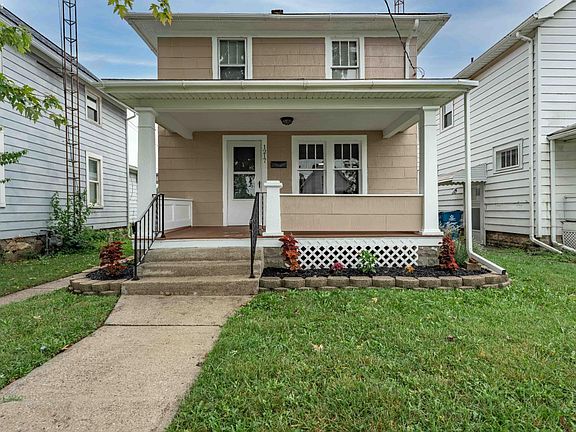 2nd image of 1217 Hickory St