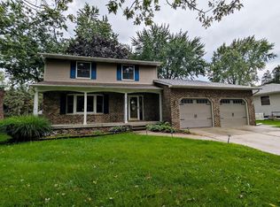 306 Hampton Rd, Durand, MI 48429