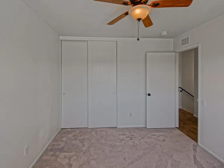 7148 Island Village Dr — Photo 33