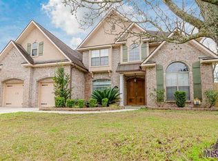 37111 Cobblestone Ave, Geismar, LA 70734