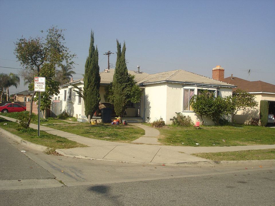 1st image of 10819 Amery Ave