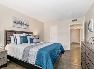 Aventura Oaks Apartments, Miami, FL 33179