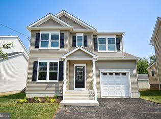 904 Pleasant Ave, Glenside, PA 19038