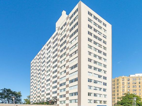 2nd image of 12520 Edgewater Dr APT 1102