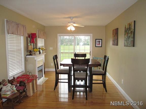 5th image of 1215 Pelican Dr