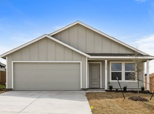 10729 Revolver Dr, Fort Worth, TX 76108