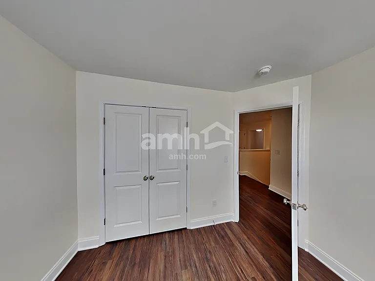 2028 Williamshire Ln — Photo 23