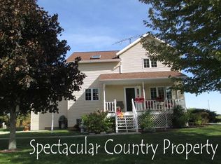 W9130 River Ln, Saint Cloud, WI 53079