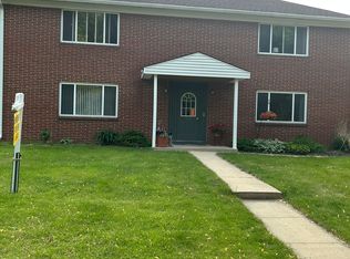 426 Rushmore Ln #2, Madison, WI 53711
