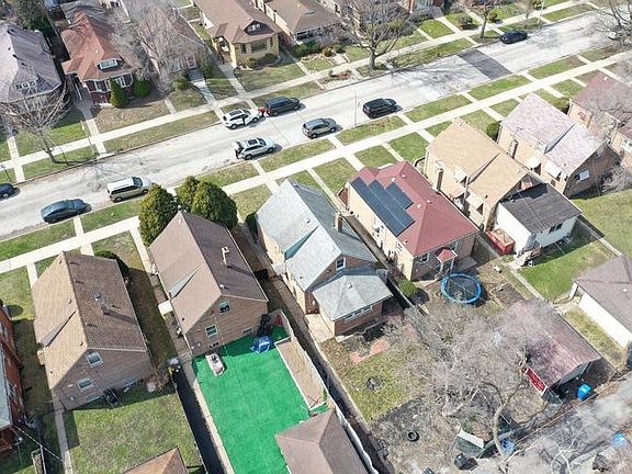 2nd image of 10939 S Normal Ave