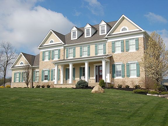 5th image of 1942 Woodland Hall Dr