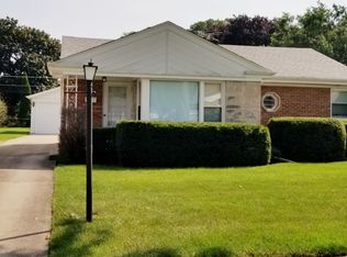 213 S William St, Mount Prospect, IL 60056