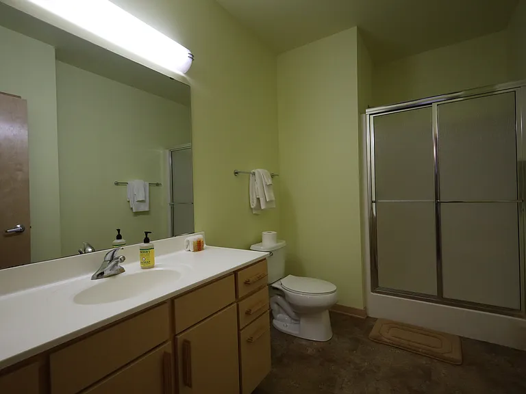 525 E Main St — Photo 100