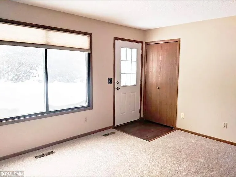 5994 Fernwood St — Photo 4