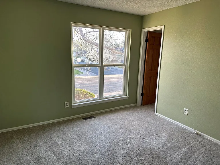 840 W Linden St — Photo 17