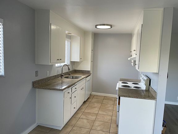 2nd image of 1255 Hays St APT 17