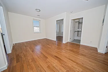 Rented by Level Group