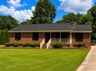 569 Huntingridge Rd, Greenville, NC 27834