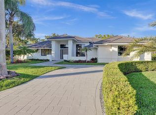 4701 Pine Tree Dr, Boynton Beach, FL 33436