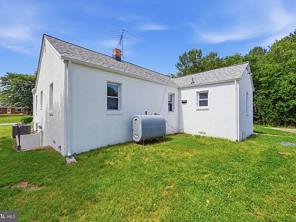 3rd image of 8251 Marshall Corner Rd
