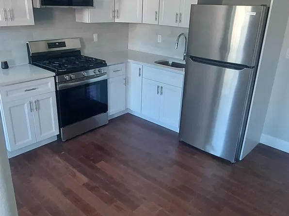 22 Market St, Paterson, NJ 07501
