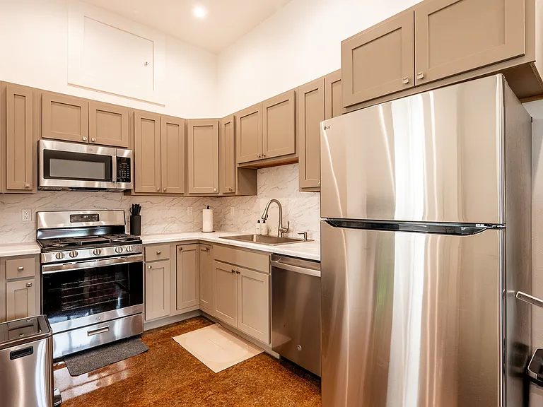 519 N Gould St #517 — Photo 8