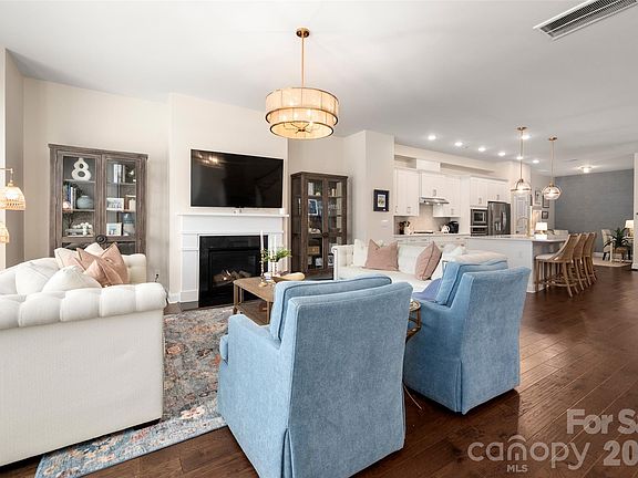 4th image of 13114 Kornegy Dr