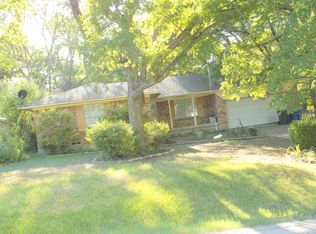 1225 Linkwood Ln, Lancaster, TX 75146