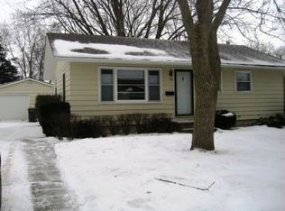 1410 Spruce St, Iowa City, IA 52240