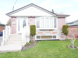 27 Ronway Cres, Toronto, ON M1J2S1