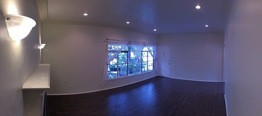 3rd image of 8016 Fountain Ave