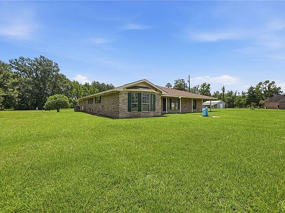 4th image of 42514 Yokum Rd