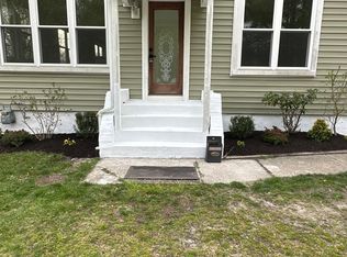 7 Stone Cir, Absecon, NJ